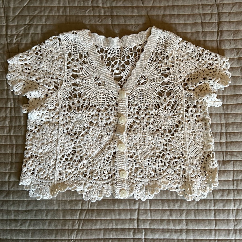 Love Cream Crochet Cardigan
